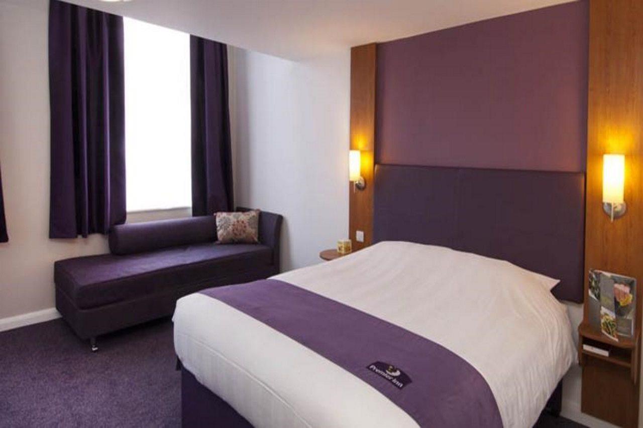 Premier Inn Ashford Central Εξωτερικό φωτογραφία