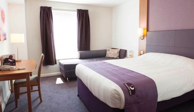 Premier Inn Ashford Central Εξωτερικό φωτογραφία